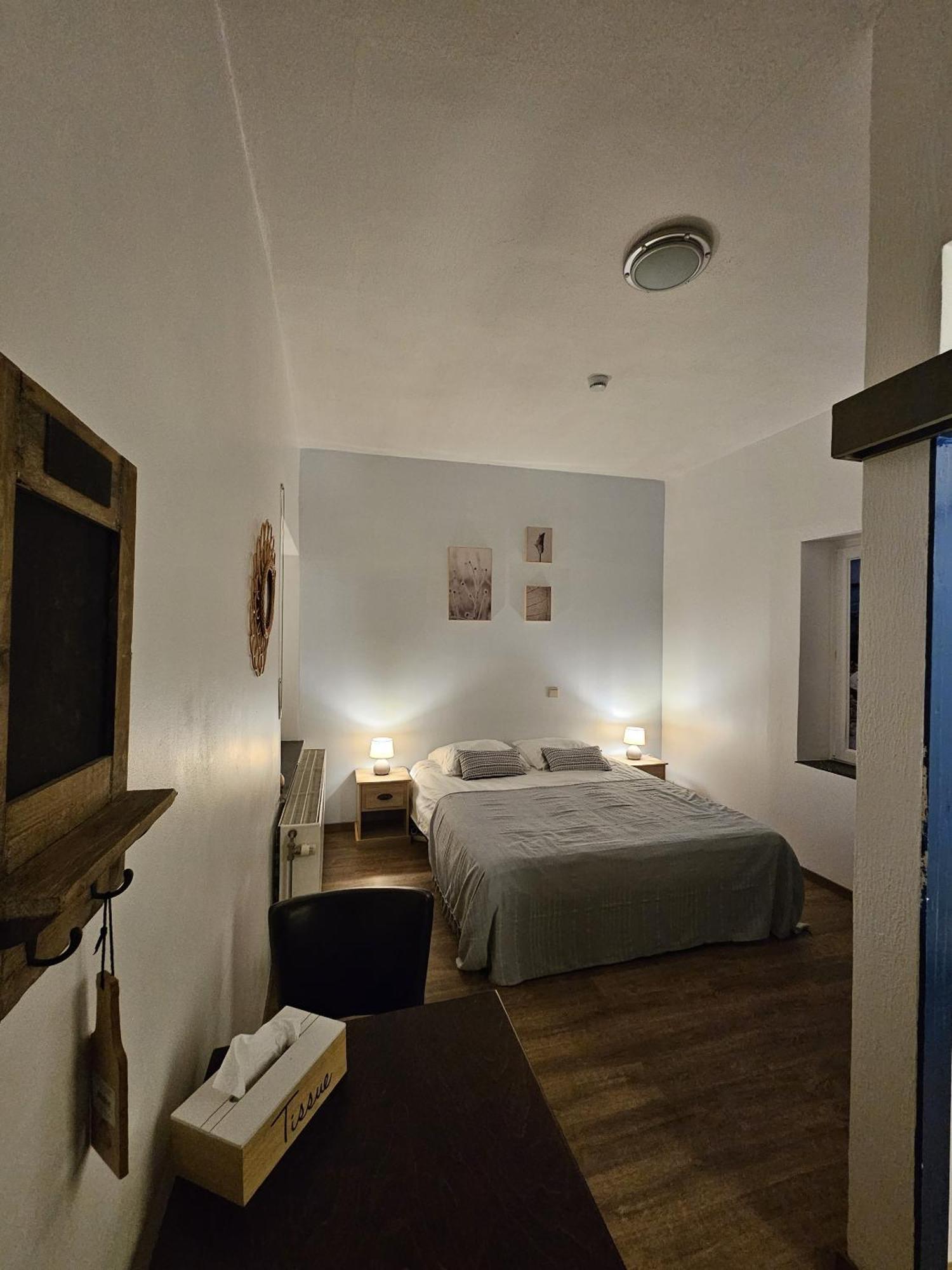 Gite Villa Le Monde - لاروش ان اردين المظهر الخارجي الصورة